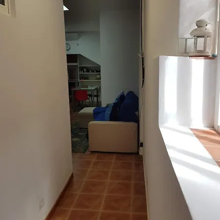 Daire Piso En Entresuelo *